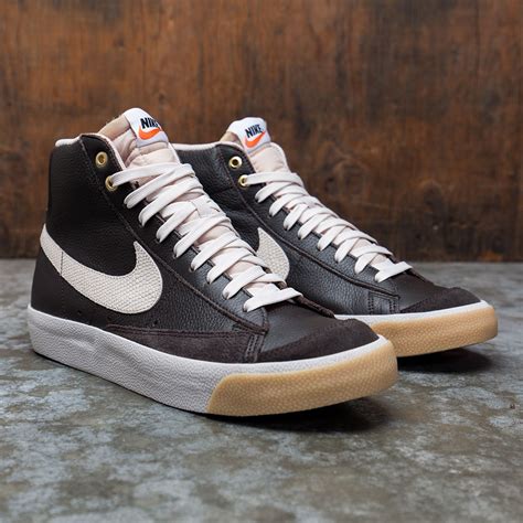 nike men's blazer.